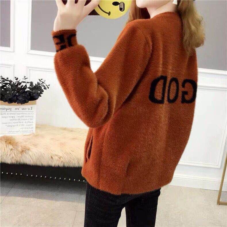 Title 23, Autumn And Winter New Sweater Coat Women Short