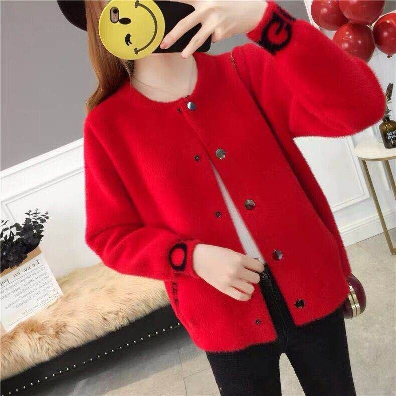 Title 24, Autumn And Winter New Sweater Coat Women Short