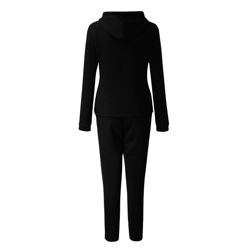 24 - LII90905295_0235596481010628945