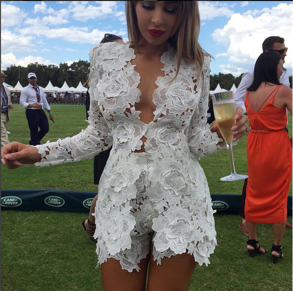 sydneyfashionblogger_white_lac
