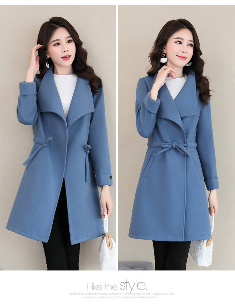 Title 3, Feminine wool coat with lapel, waist-defining d...