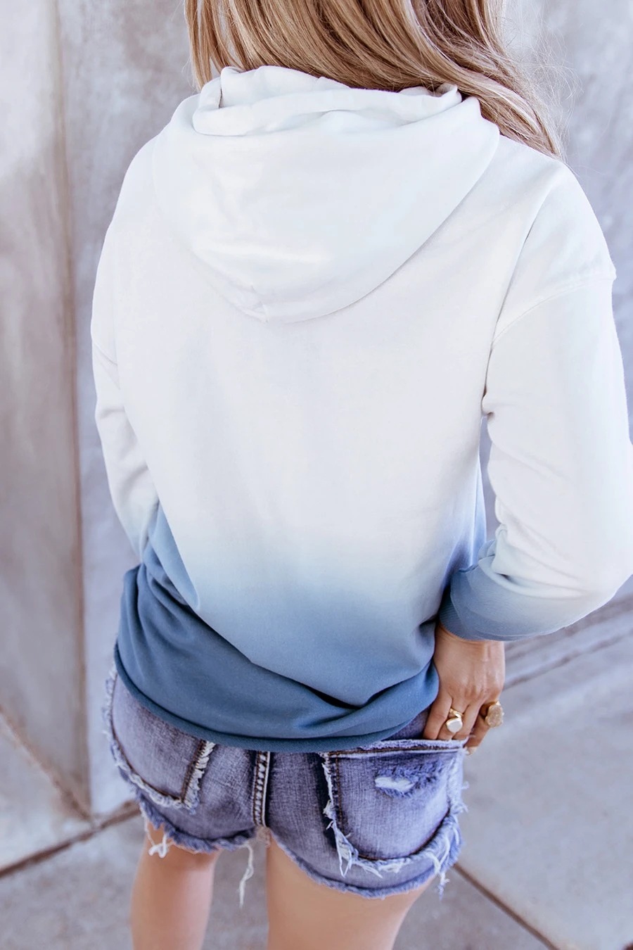 Title 5, Lässiger Pullover