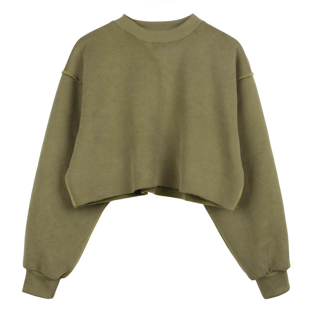 Title 19, Short navel sweater