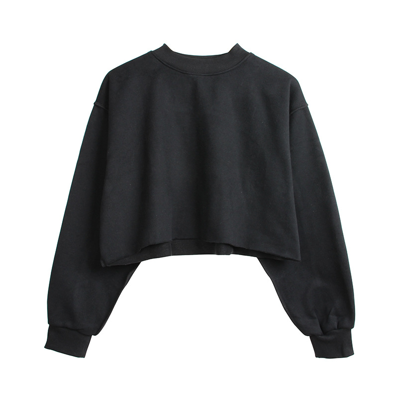 Title 23, Short navel sweater