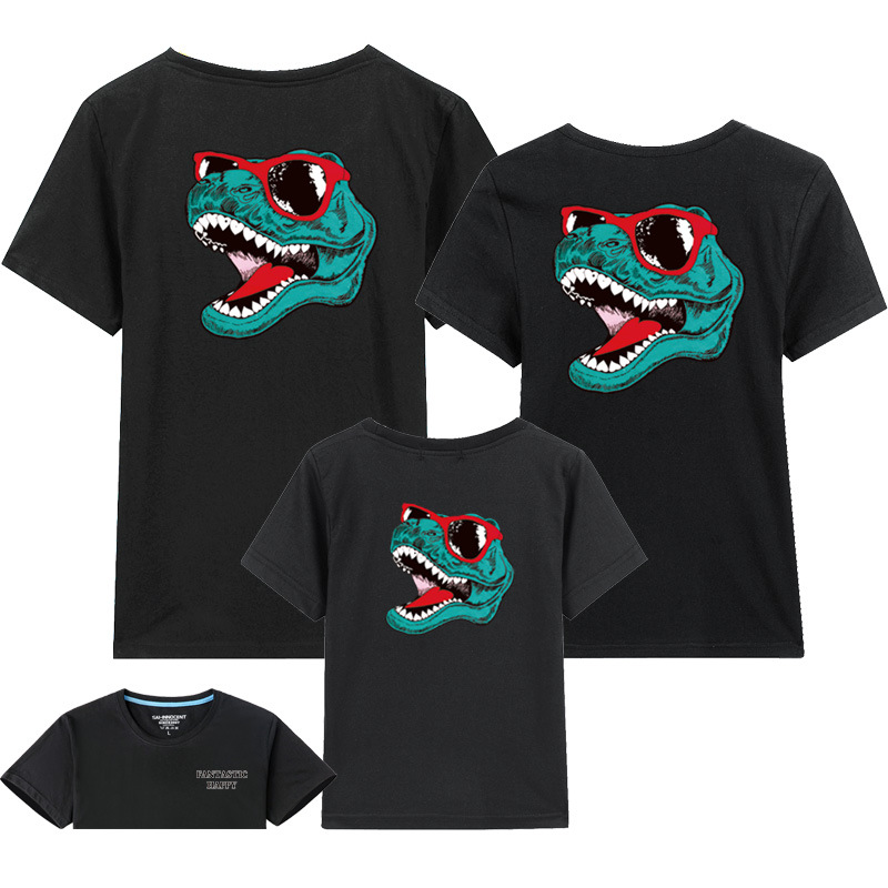 Title 9, T-shirt dinosauro piccolo anime cartoon, morbid...