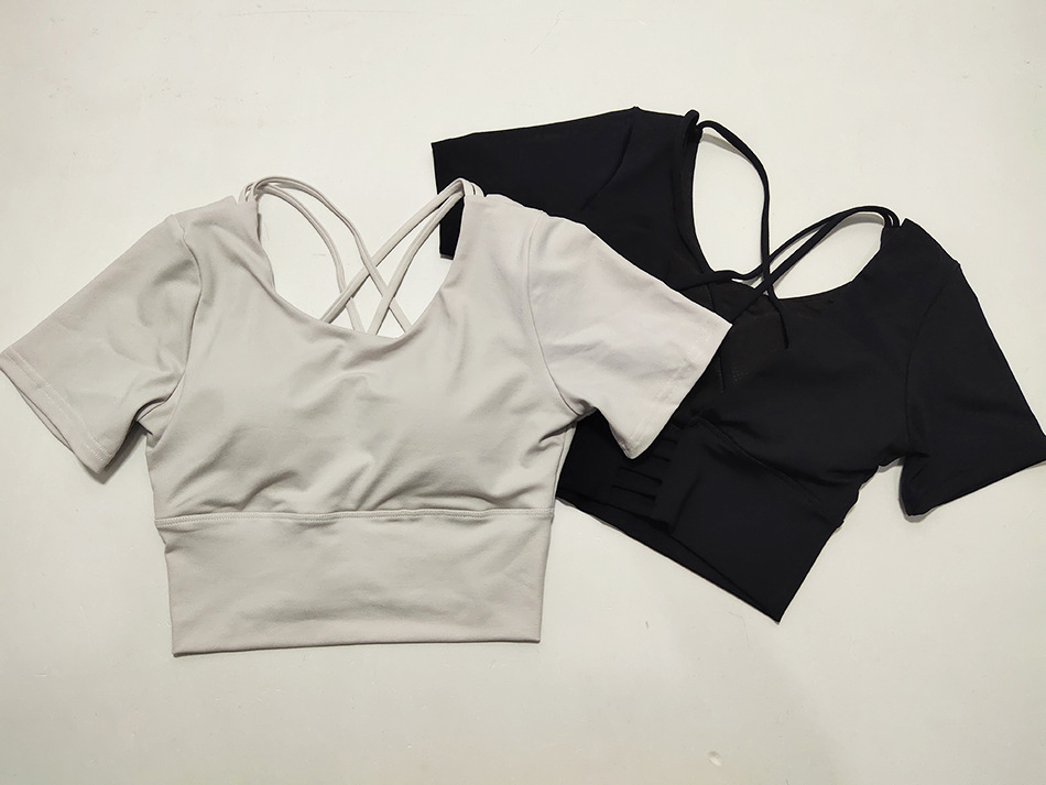 Title 37, Yoga wear with chest pad