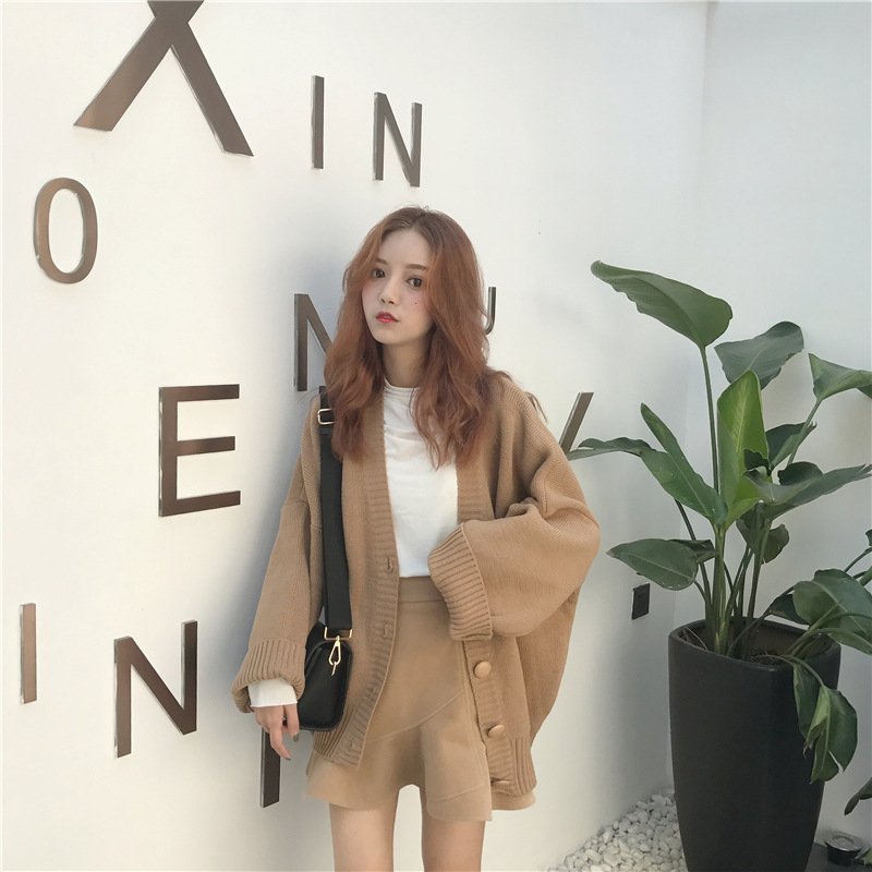 Title 1, Loose knitted sweater coat