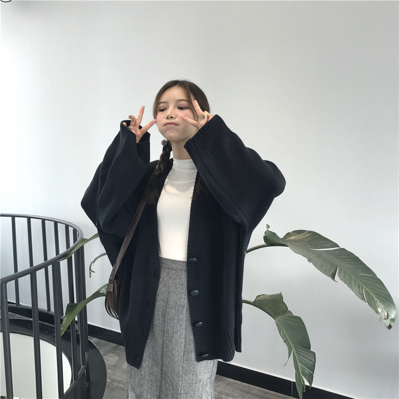 Title 20, Loose knitted sweater coat