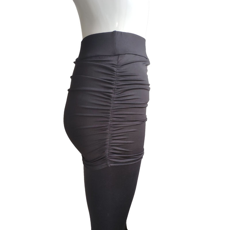 Title 7, Hip-Side Pleated Leggings offer a sleek silhoue...