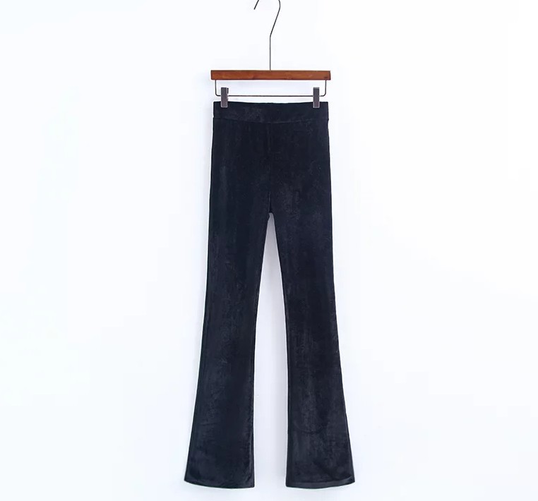 Title 17, Pantaloni casual da donna in micro velluto, mor...