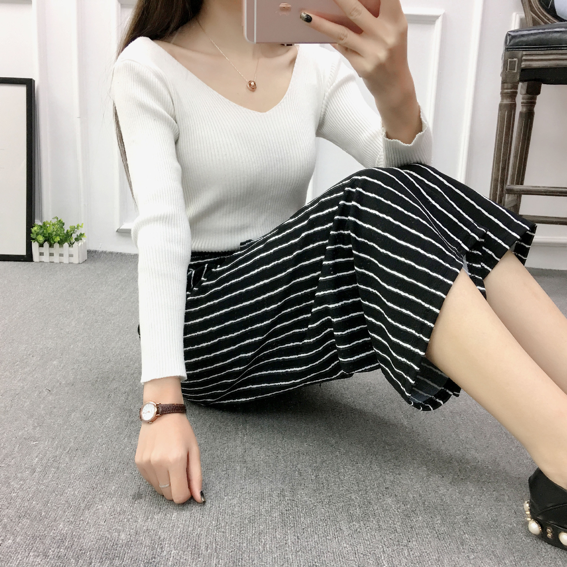 Title 18, Wide-leg pants Loose flared pants High waist