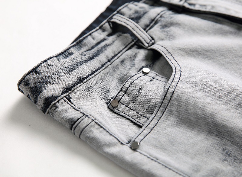 Title 5, Jeans para hombre