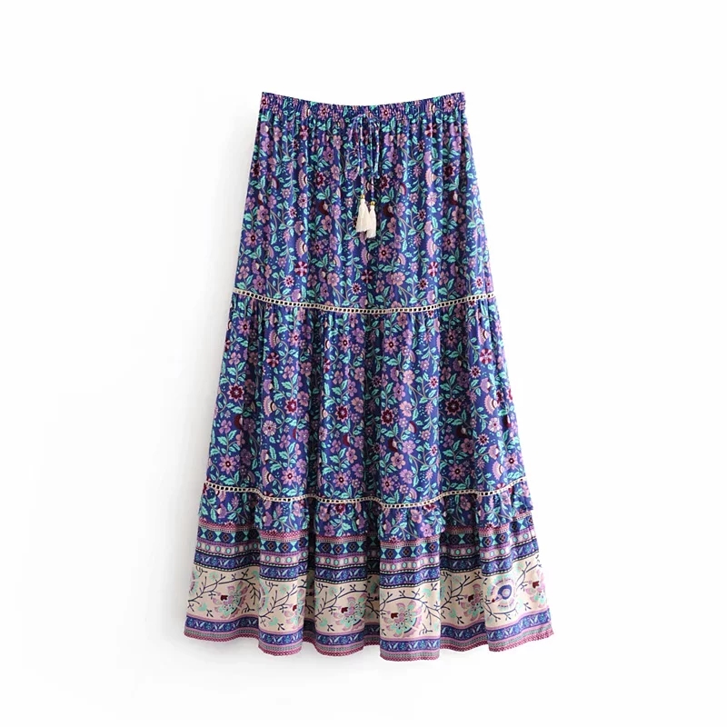 Title 1, Floral patchwork lace elastic waist skirt. Comf...