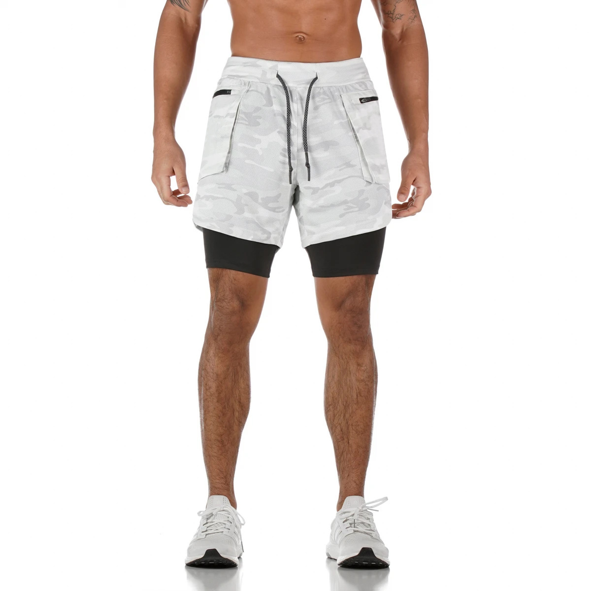 Title 4, Mesh-Sportshorts mit Doppelglanz und Camouflage...