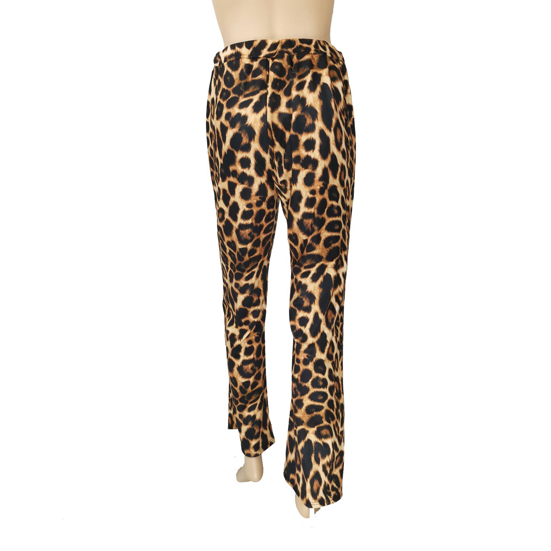 Title 4, Usklađene leopard flare pantalone Izgledajte st...