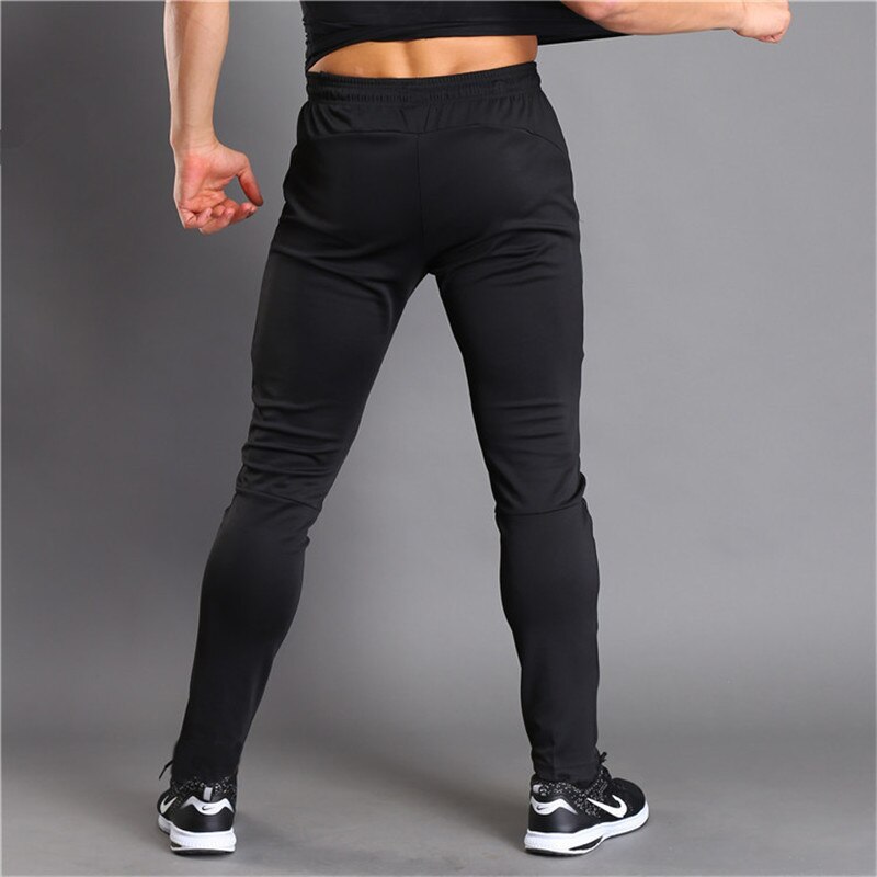 Title 6, Pantaloni da allenamento fitness neri, perfetti...