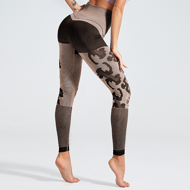 Title 12, Pantalones de fitness huecos con camuflaje para...