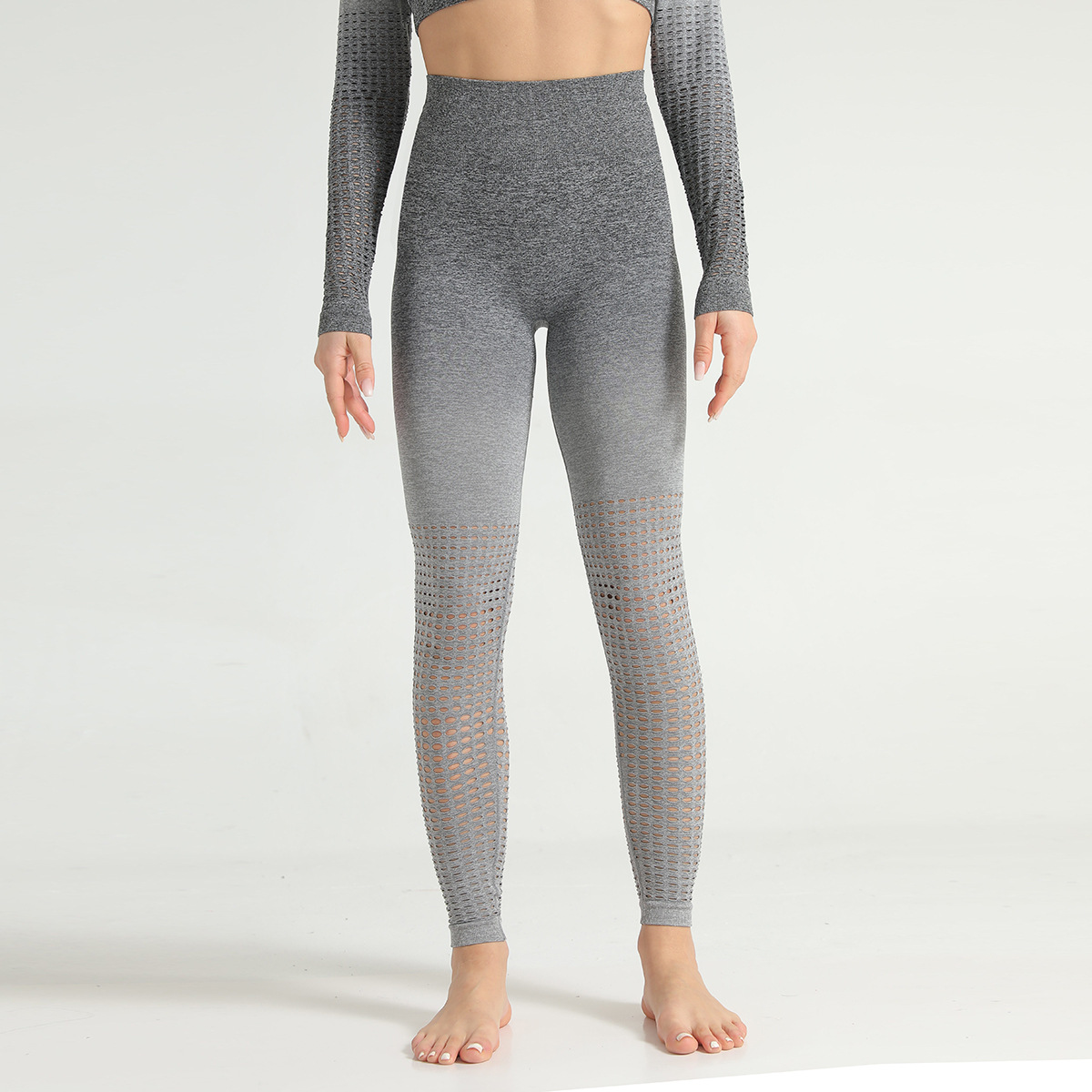 Title 21, Hangende yoga kleding met kleurovergang en hol ...