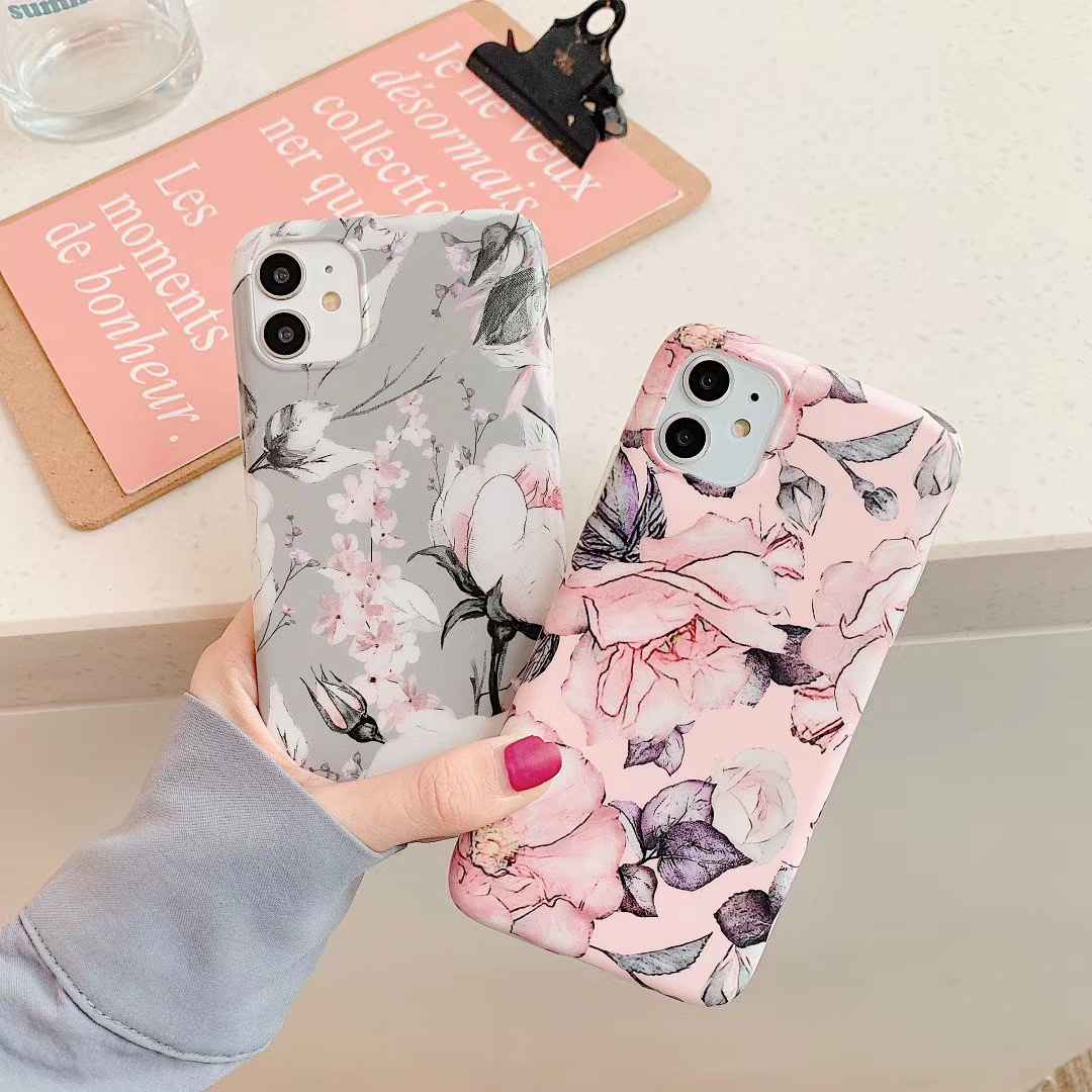 Title 2, Apple compatible vintage flower leaf phone case...