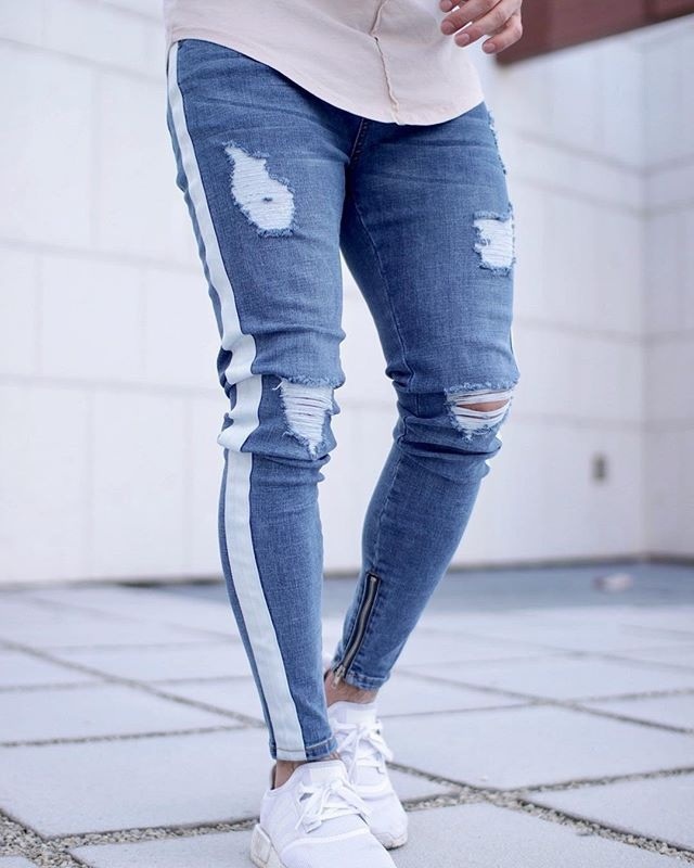 Title 7, Ripped nostalgic light blue zipper mens jeans....