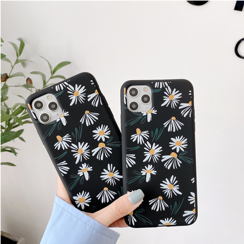 Title 5, Etui na telefon Ins Daisy – stylowa ochrona Two...