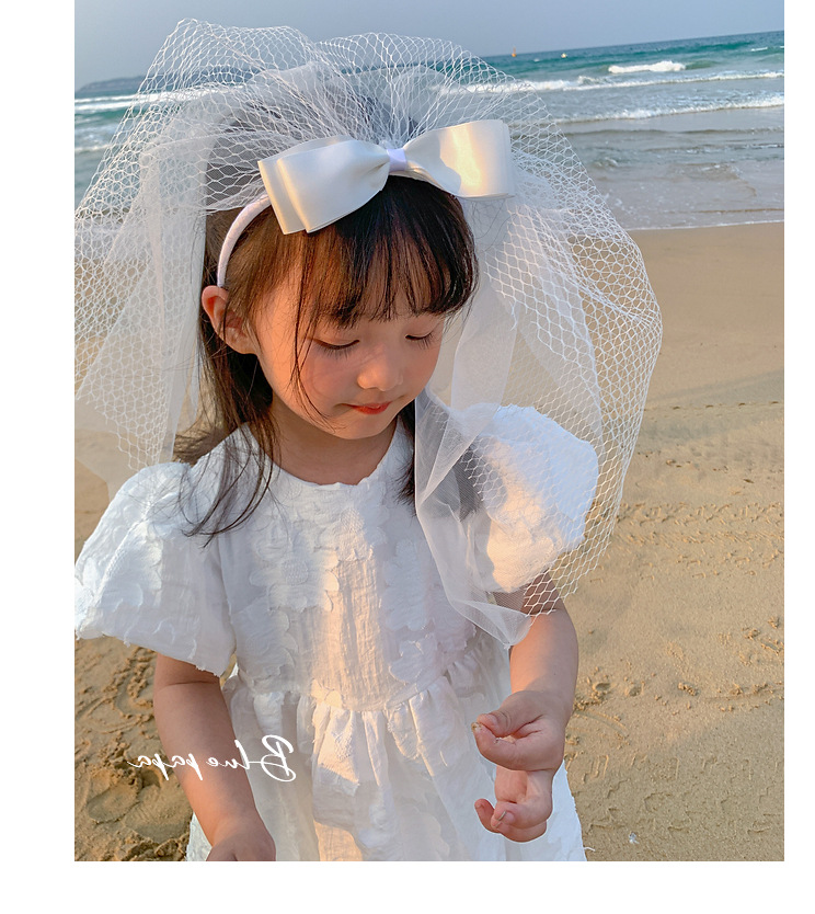 Title 19, Girls Skirt Big Flower Puff Sleeve Sweet Dress....