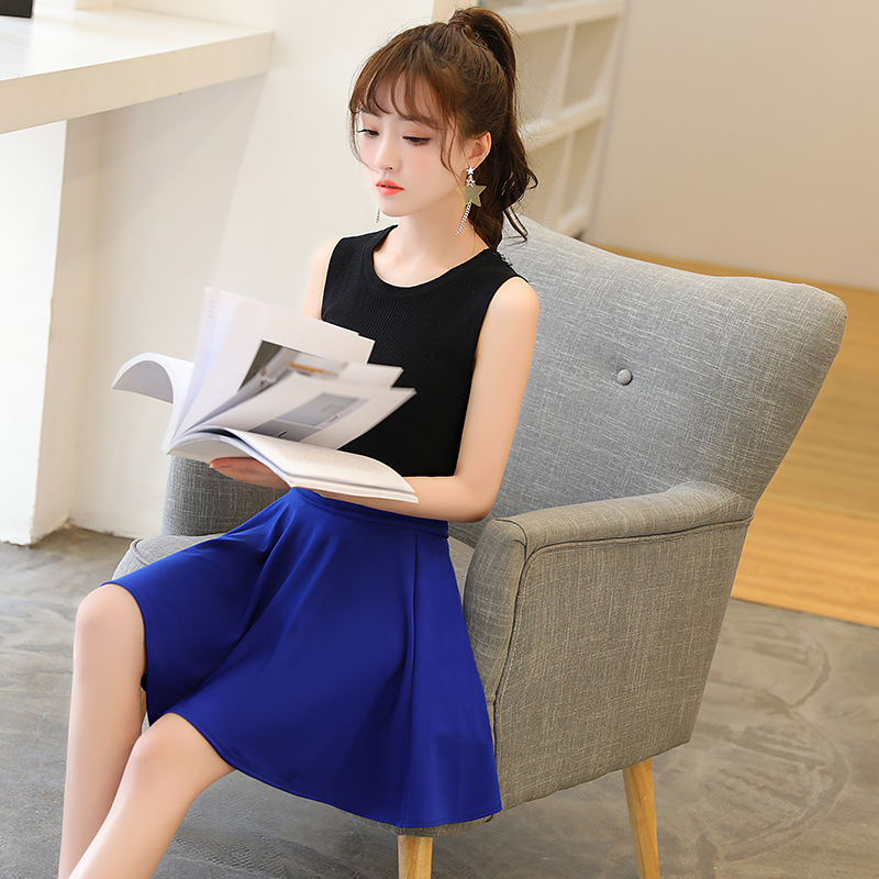 Title 6, Anti-light skirt for enhanced privacy and comfo...