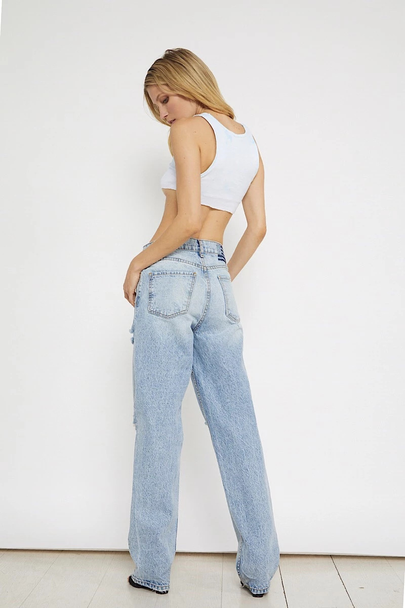 Title 6, High Waist Ripped Denim Hose für Damen. Stylisc...