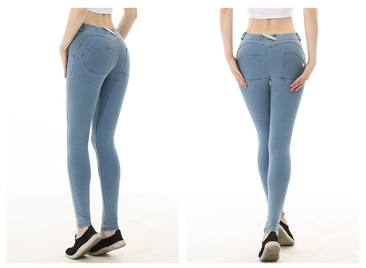 Title 6, Pantalon de jogging Denim Peach Hips pour femme...