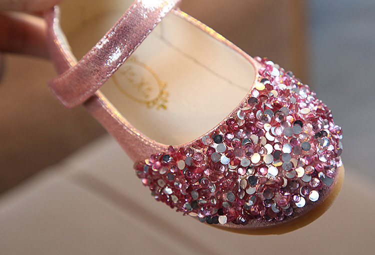 Title 2, Mädchen Lederschuhe Prinzessin mit Diamanten. E...