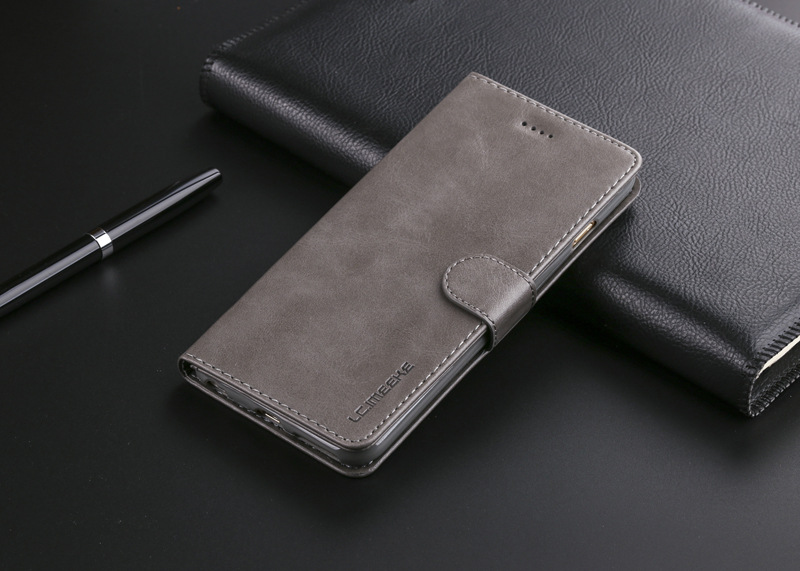 Title 8, Retro flip wallet telefoonholster van kalfsleer...