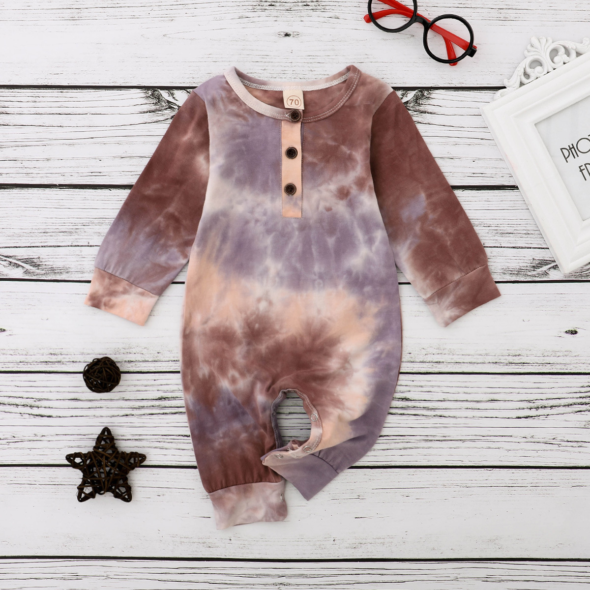 Title 8, Langärmliger Tie-Dye-Romper für Damen. Bequem u...