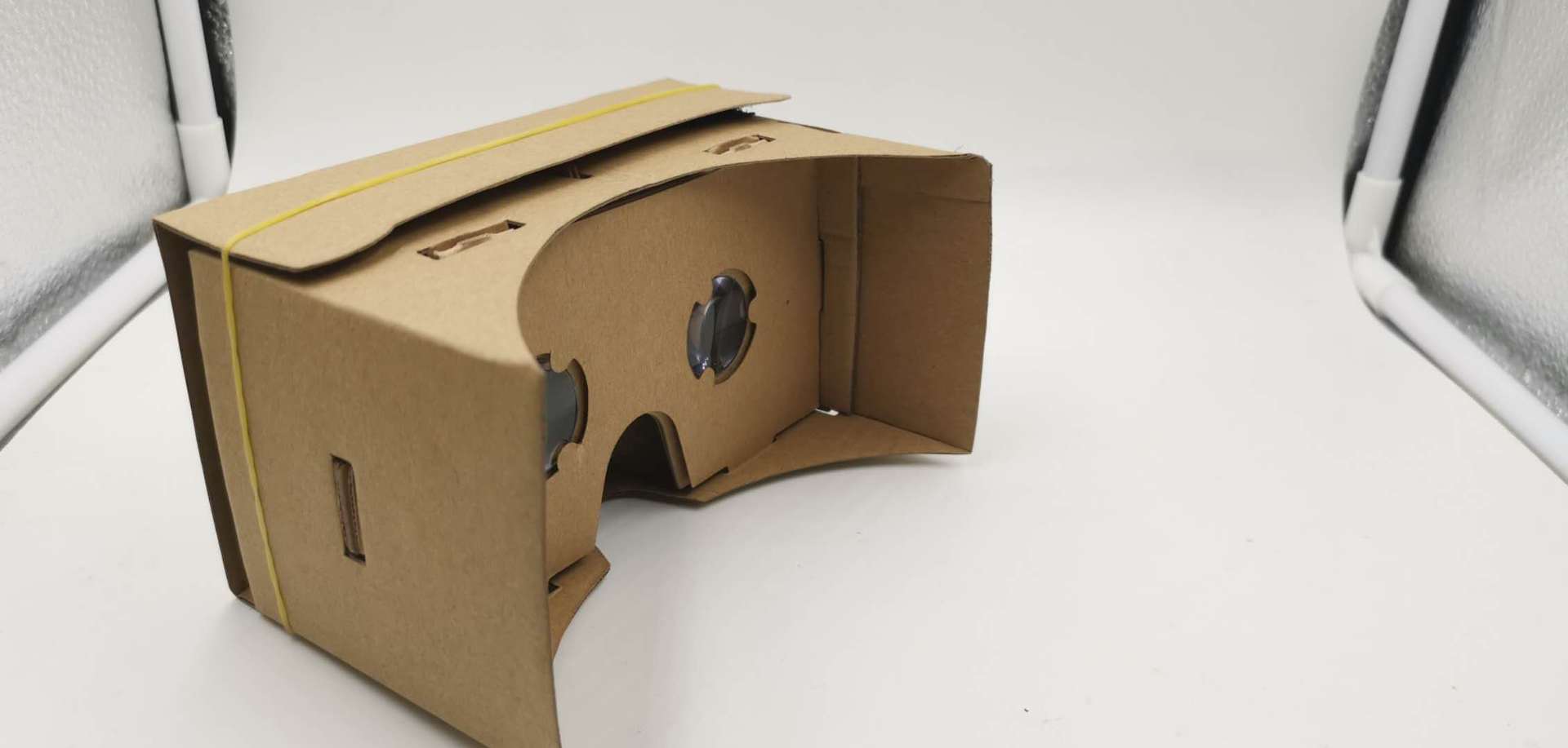 Title 8, Lunettes VR Cardboard pour la réalité virtuelle...