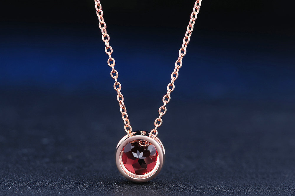 Title 4, Natural Garnet Gem Clavicle Chain Elegant and s...