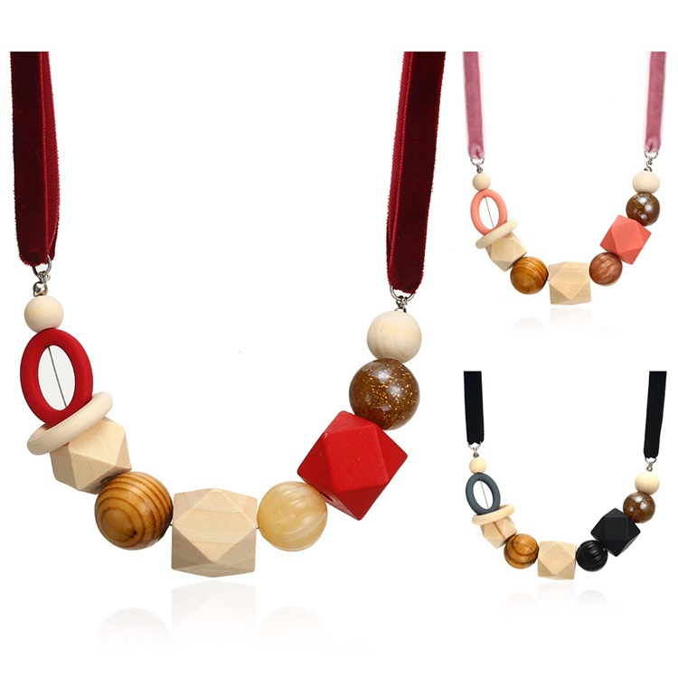 Title 1, Geometrical wooden beads pendant