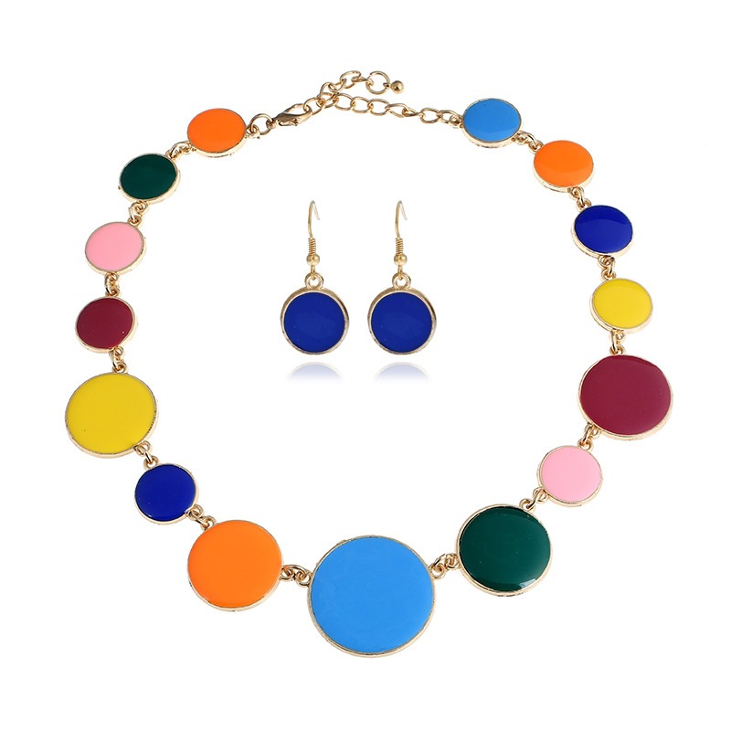 Title 4, Round necklace earrings set