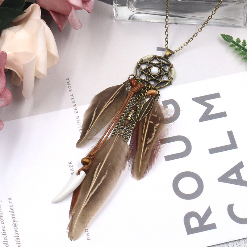 Title 9, Feather necklace round hollow dream catcher