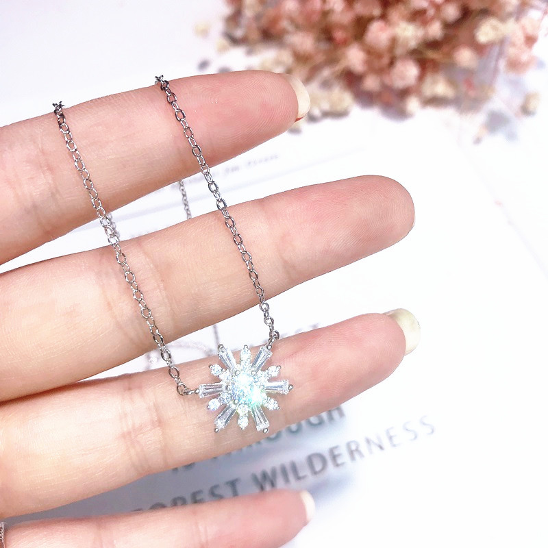 Title 3, Korean temperament female clavicle chain transf...