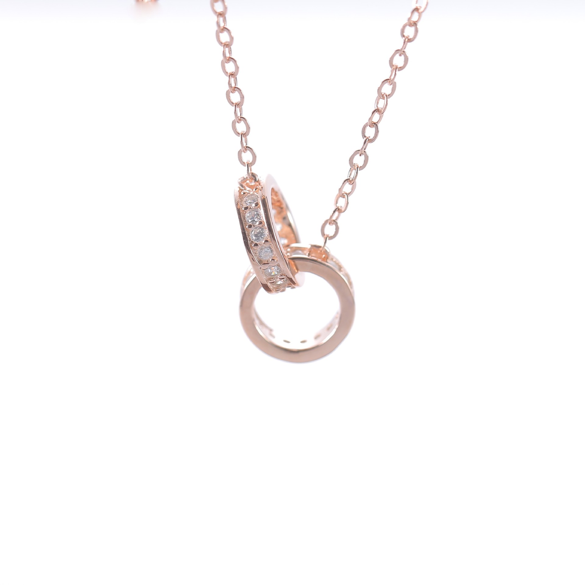 Title 3, Necklace Double Ring Rose Gold Clavicle Chain