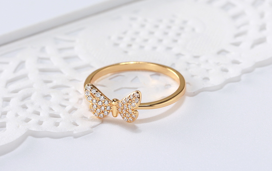 Title 5, Vlinder ring met zirkonia, een elegante dames r...