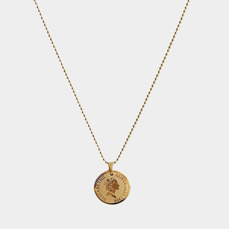 Title 16, Queen Gold Coin Coin Clavicle Necklace