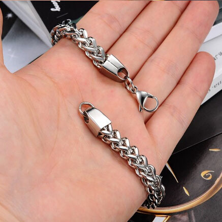 Title 7, Fashionable simple titanium steel mens bracelet