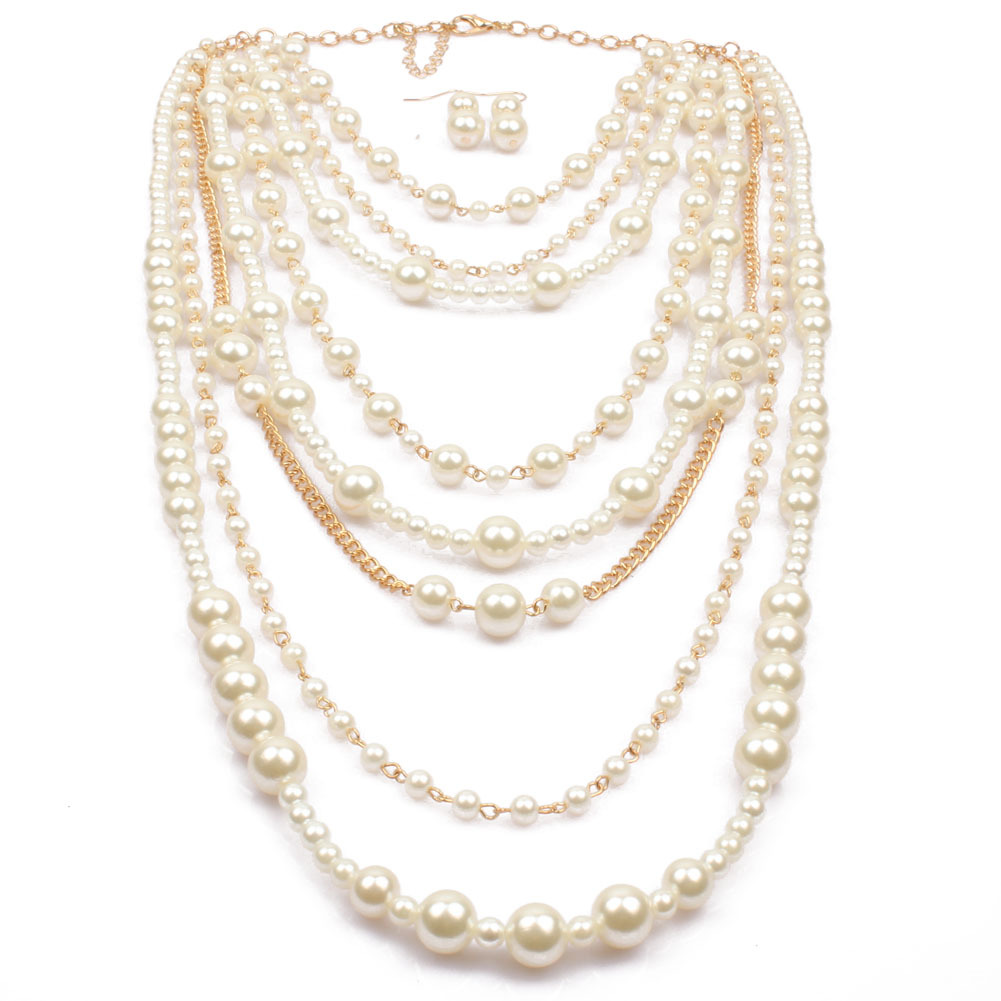 Title 3, Multi-layer pearl necklace