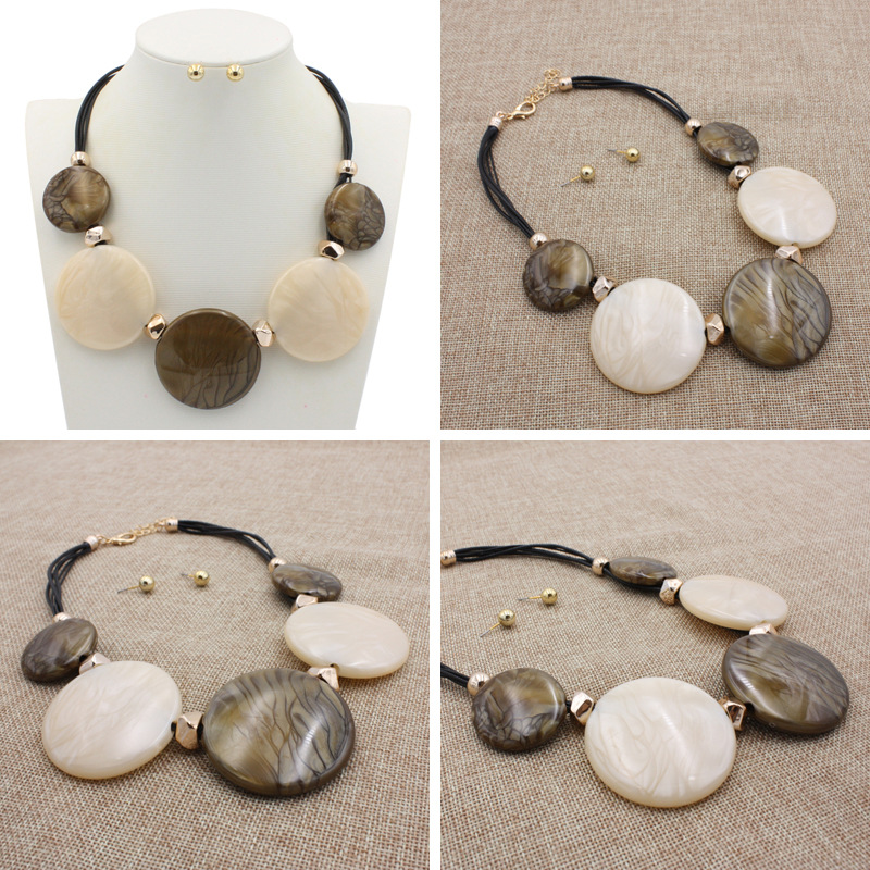 Title 6, Disc Jewelry Necklace