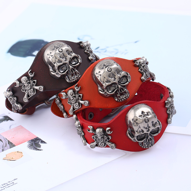 Title 1, Skull Punk Leather Bracelet