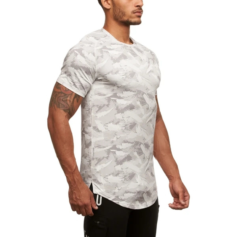 Title 7, Fitness Camouflage T-Shirt MenS Breathable Wic...