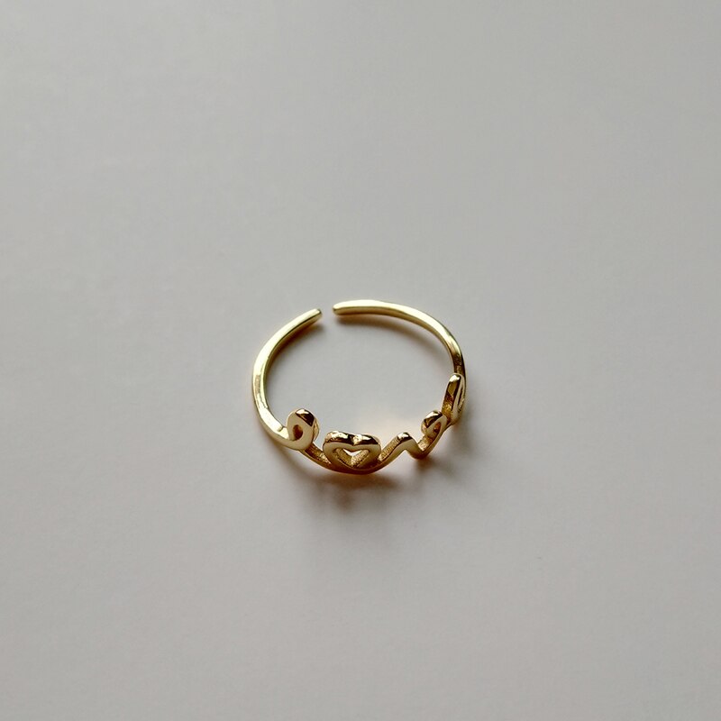 Title 4, LOVE schlichter Mode Ring. Dieser Ring ist perf...