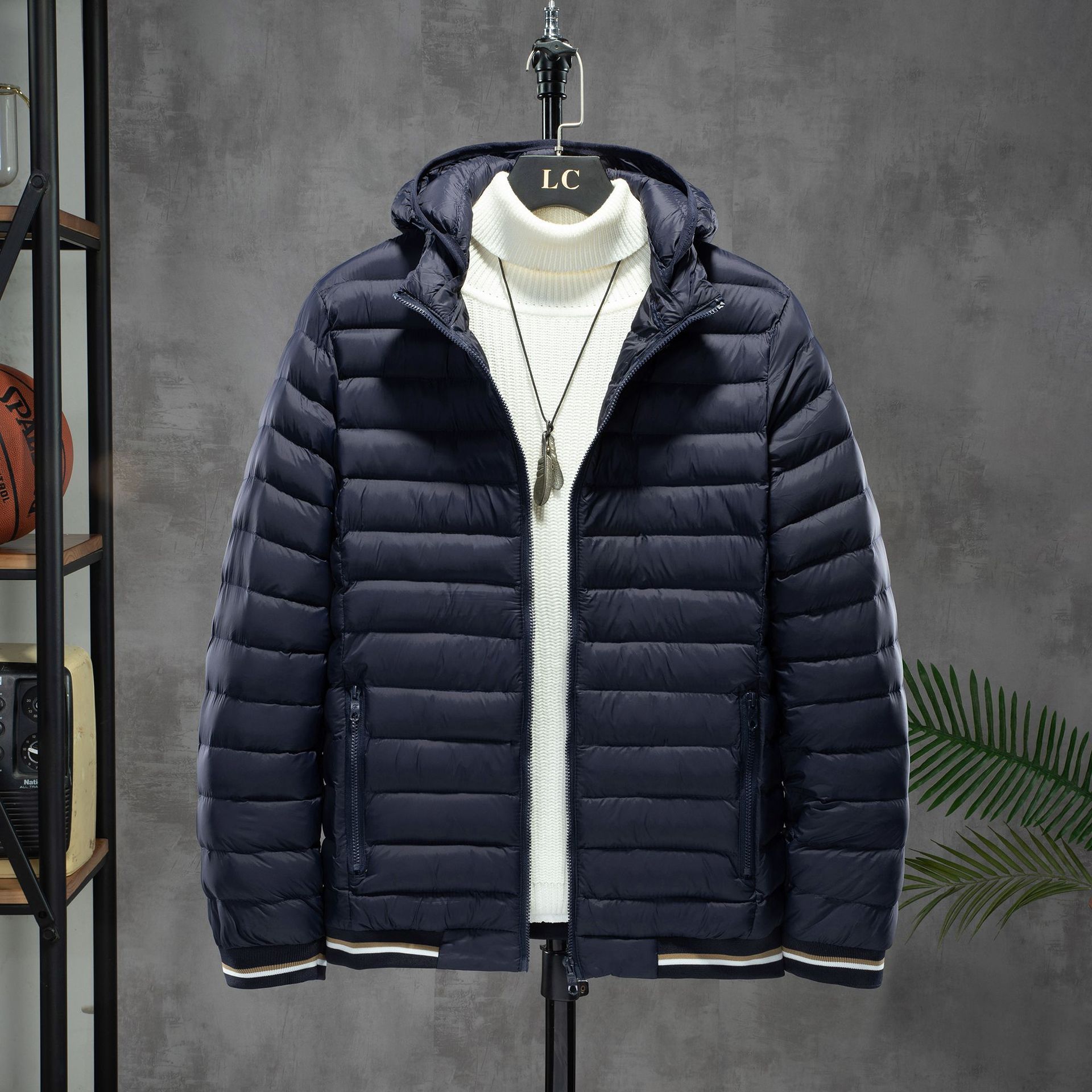 Title 6, Herren wattierte Jacke mit abnehmbarer Kapuze, ...