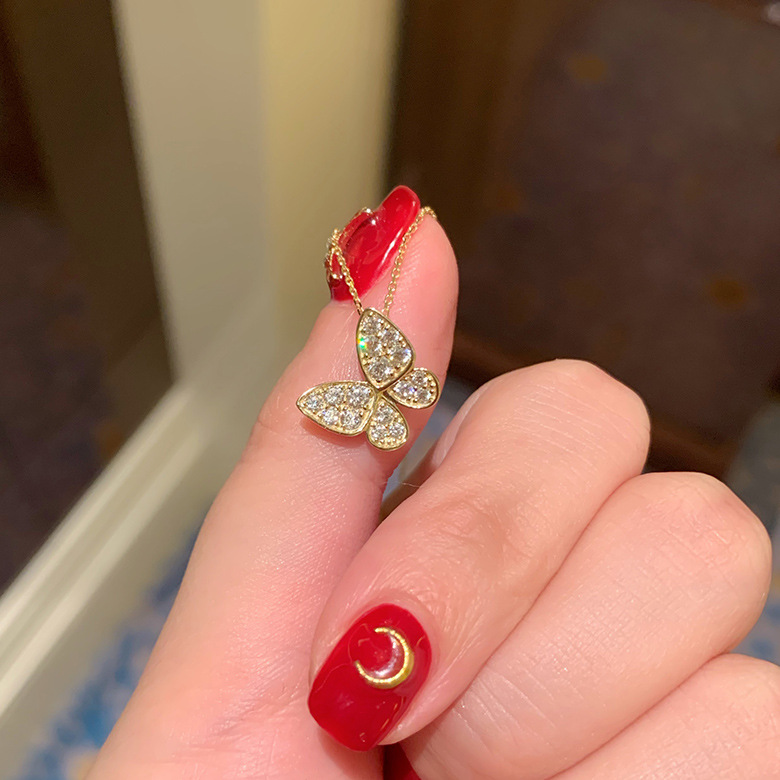 gGmXgvmgzdQG6PJEd0UNoLOyivRX3li5zW0Q