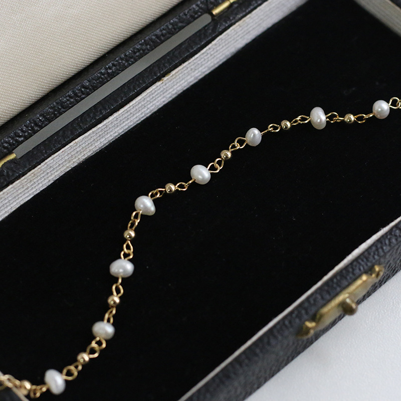 Title 8, Natural freshwater pearl handmade chain